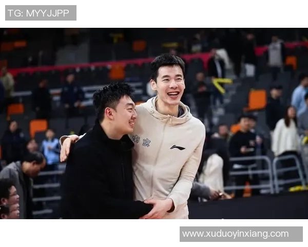 郭昊文:从青涩少年到篮球场上的璀璨明星之路解析